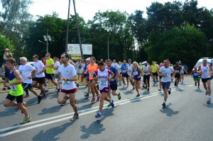 Start biegu na 5 km - Z przodu Witek Tosik.